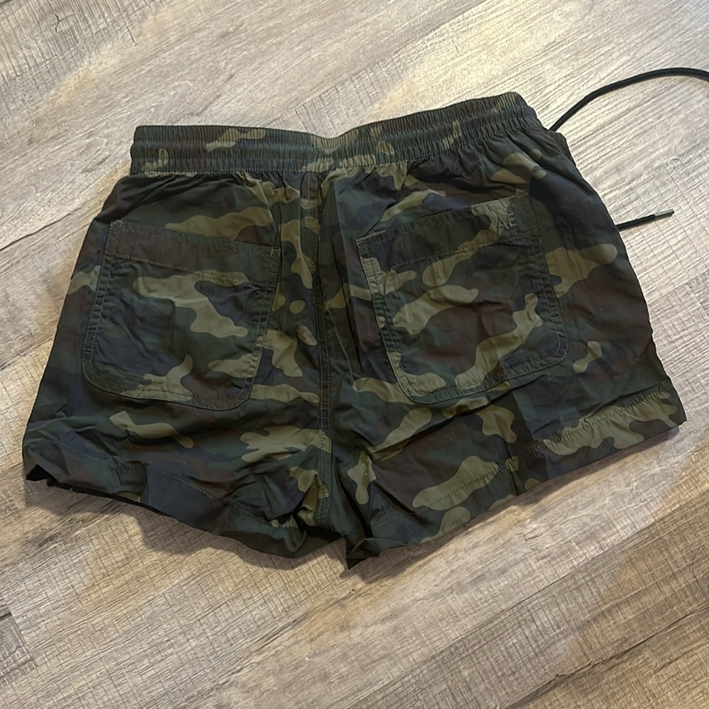 American Eagle lightweight shorts - Picture 3 of 3